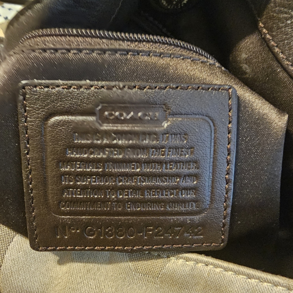 Coach gold signature c triple compartment soho hobo bag With  brown leather rare - Picture 12 of 16